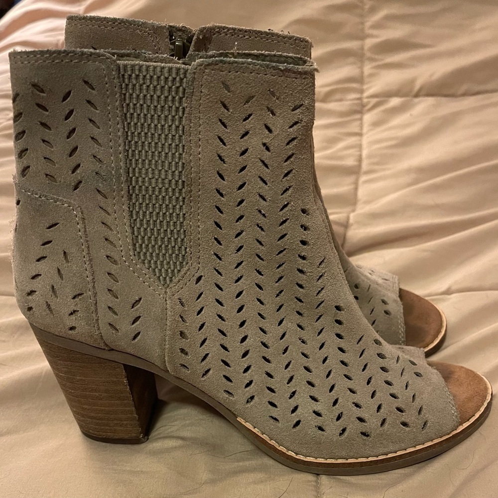 Toms Gray Perforated Heeled Boots